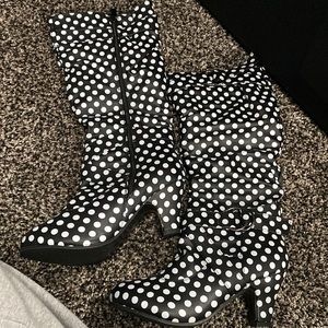 Brand new dot boots.